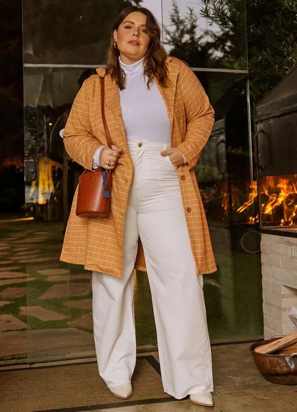 Marguerite - Sobretudo Xadrez Caramelo com Botões Plus Size 6