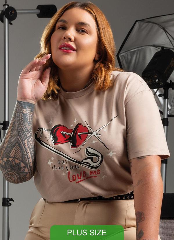 Cativa - Blusa em Malha Comfort Estampada Marrom