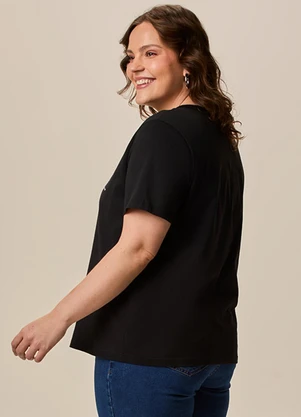Malwee - Camiseta Ampla U Complee Me Plus Preto - MALWEE