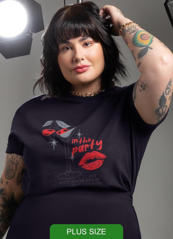 Cativa - T-Shirt Estampada com Corrosão Preto