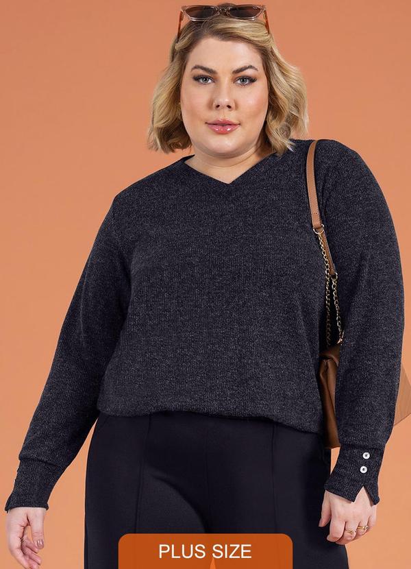 Cativa Plus Size - Tricô Feminino com Decote em V Preto