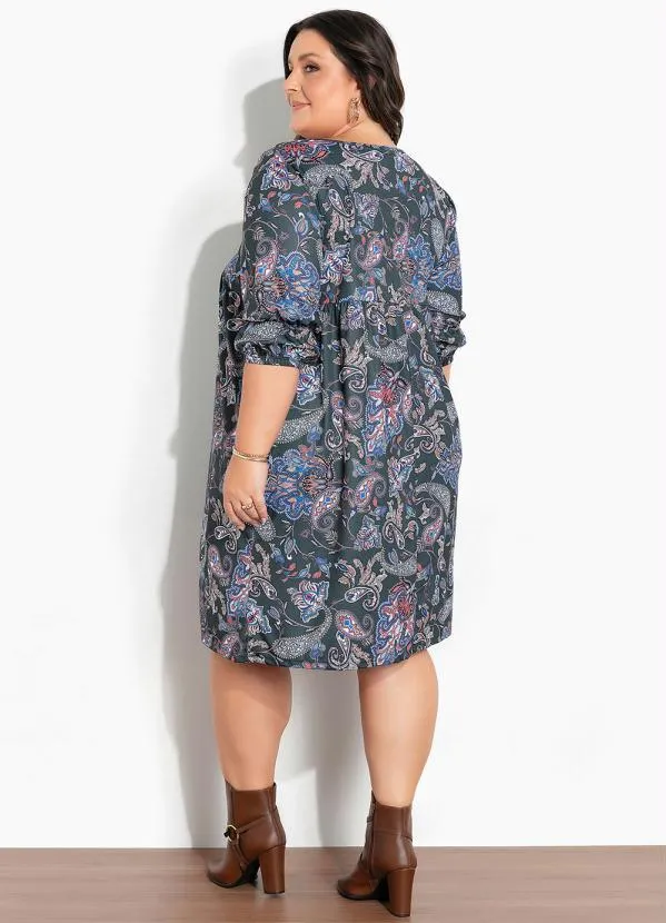 Marguerite - Vestido Arabescos Verde com Drapeado Plus Size 2