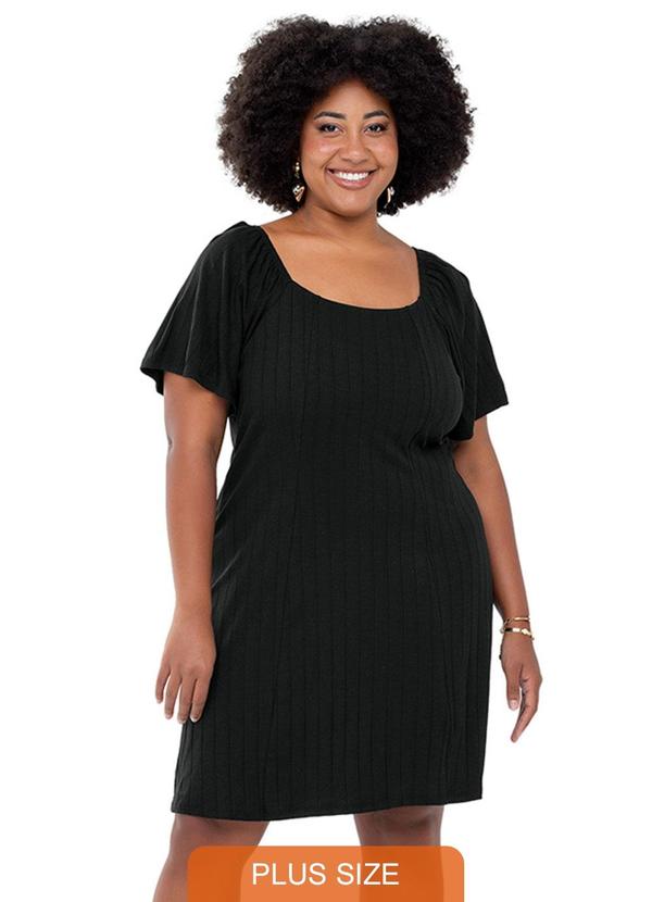 Rezzato - Vestido Canelado Manga Curta Plus Size Preto