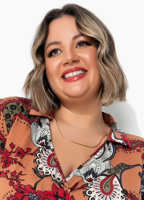 Marguerite - Vestido com Gola Lenço Marrom Plus Size 3