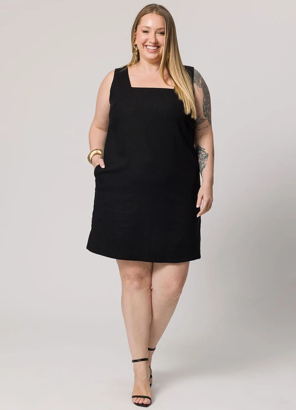 Lisamour - Vestido Curto com Alça Larga Preto 2