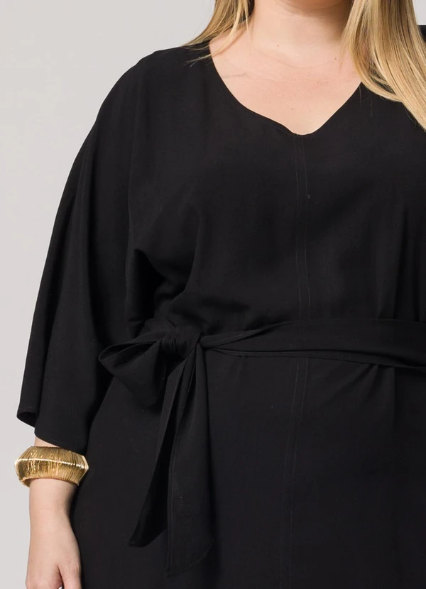 Lisamour - Vestido Curto com Manga Ampla e Faixa Preto 3