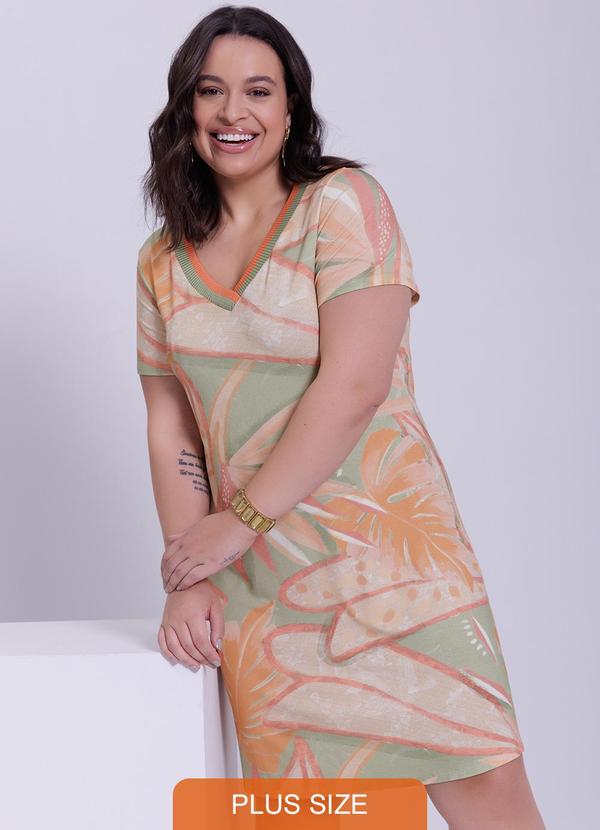 Lunender - Vestido Curto Plus Size em Malha Viscose Verde