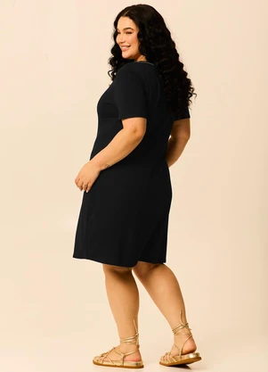 Malwee - Vestido Evasê em Moletinho Preto - MALWEE