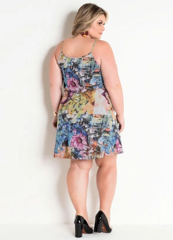 Marguerite - Vestido Floral Plus Size com Alças e Transpasse 4