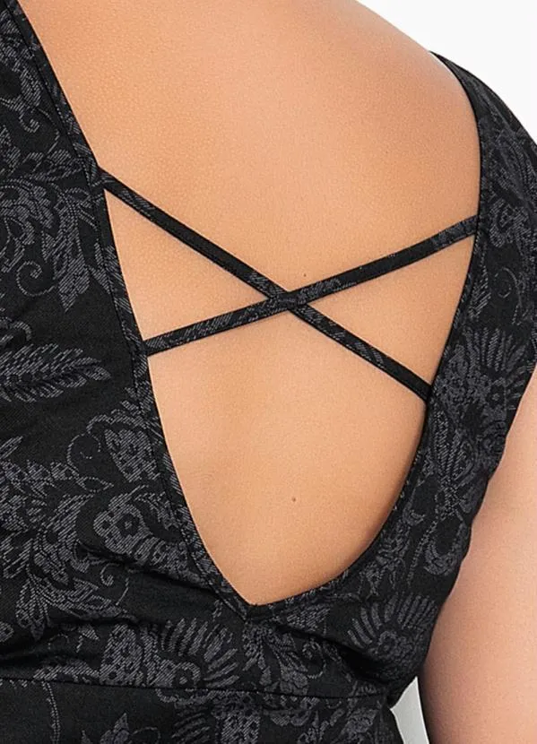 Marguerite - Vestido Floral Preto com Tiras Plus Size 3