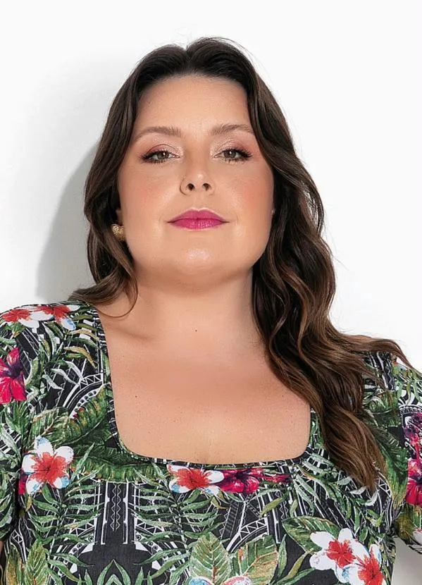 Marguerite - Vestido Folhas Verde Tubinho Plus Size 3