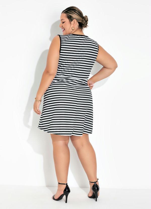Queima Estoque - Vestido Listrado com Gotas no Decote Plus Size 4