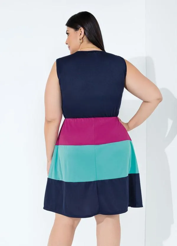 Marguerite - Vestido Marinho com Recortes Plus Size 4