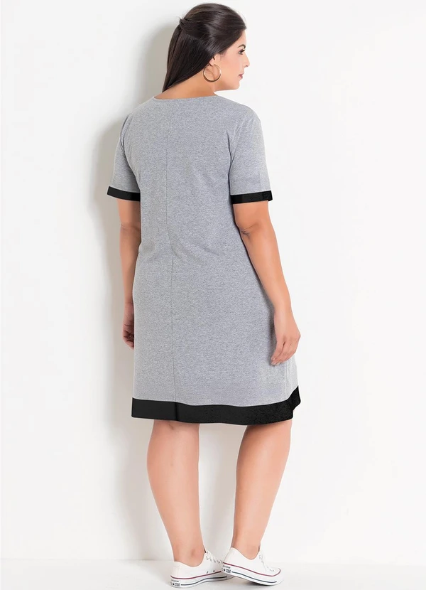 Marguerite - Vestido Mescla Plus Size com Estampa Frontal 4