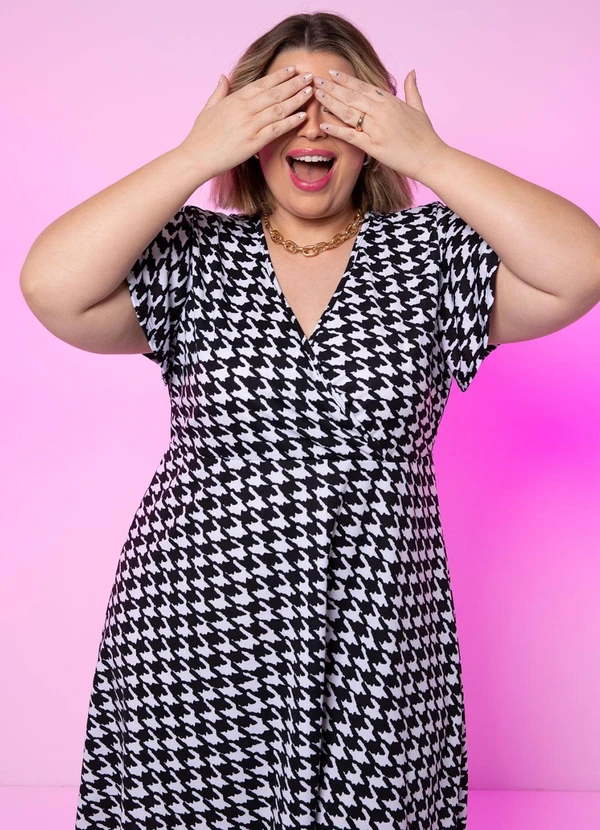 Marguerite - Vestido Pied de Coq Plus Size 7