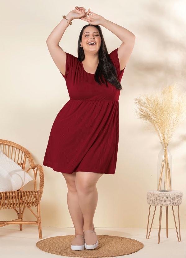 Outlet - Vestido Plus Size Vermelho com Elástico 3