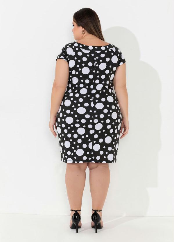 Outlet - Vestido Poá Preta com Mangas Curtas Plus Size 4