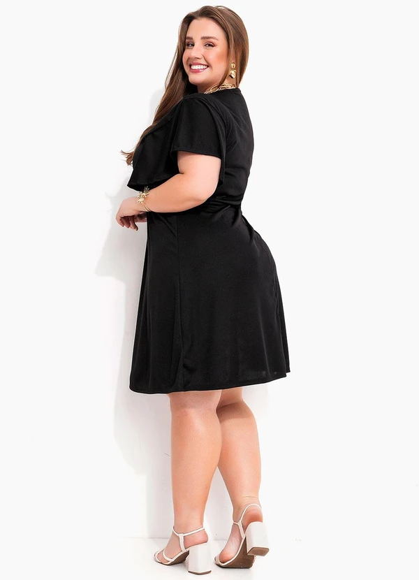 Marguerite - Vestido Preto Plus Size Evasê 3