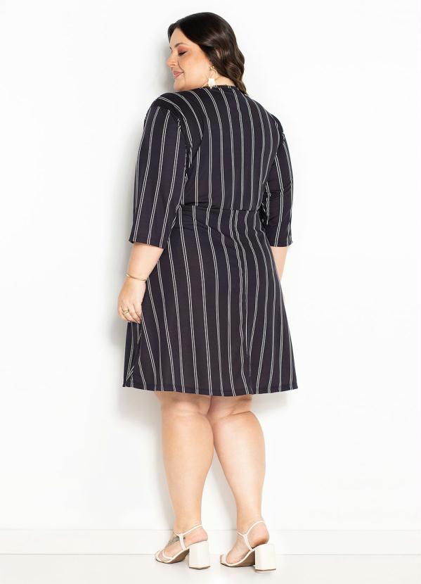 Marguerite - Vestido Transpassado Listras Preta Plus Size 1