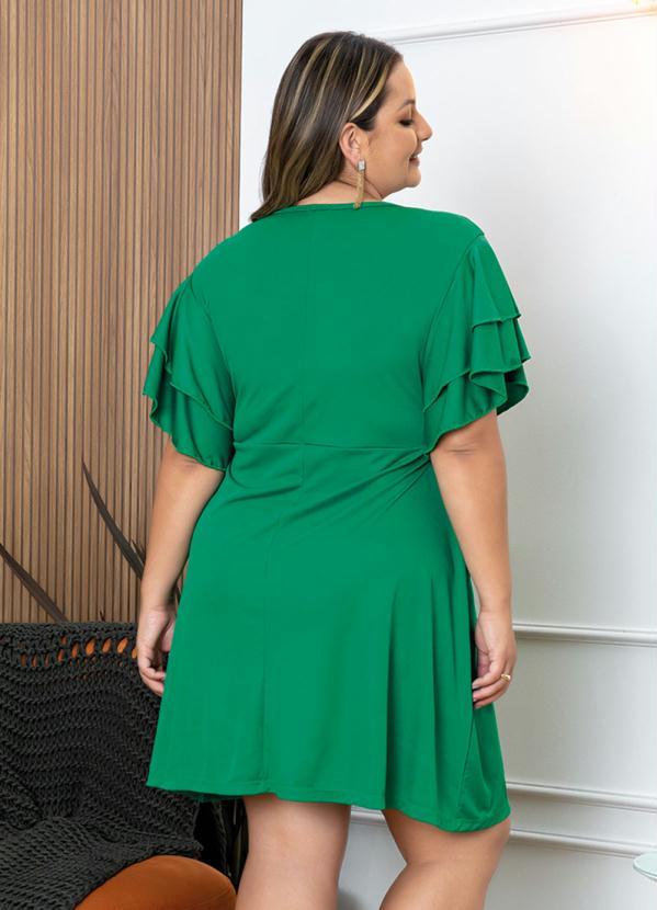 Marguerite - Vestido Verde com Babados e Bolsos Plus Size 3