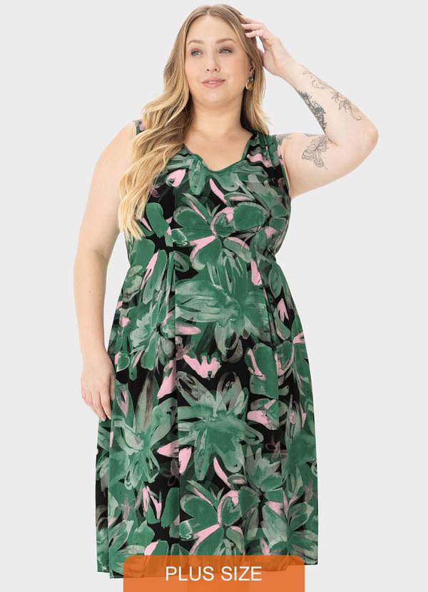 Malwee Plus - Vestido Verde Evasê Tropical