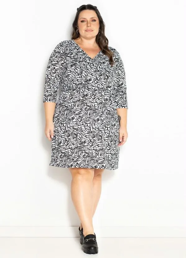 Marguerite - Vestido Zebra Preto com Transpasse Plus Size 4