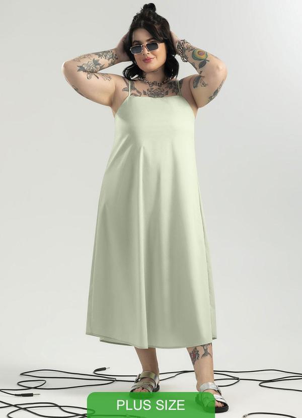 Cativa - Vestido Plus Size de Alças Midi Verde