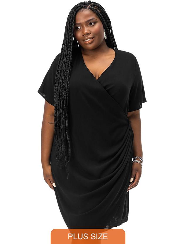 Secret Glam - Vestido Plus Size em Viscose Slub Preto