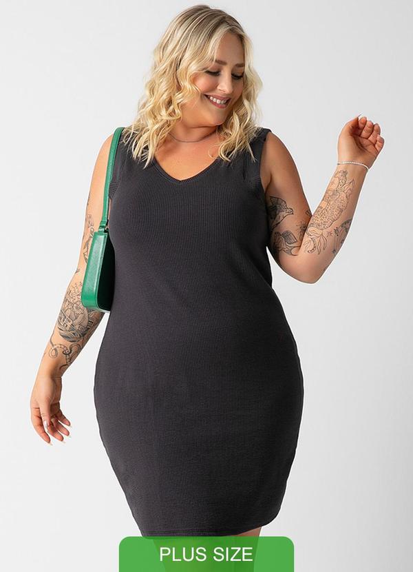 Habana - Vestido Canelado com Decote em V Preto