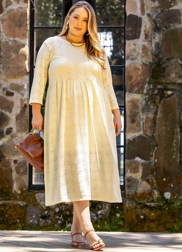 Marguerite - Vestido Amarelo Pó em Malha Laise 3