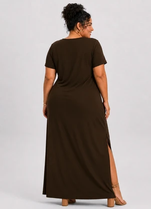 Infinita Cor - Vestido Feminino Midi Plus Size Marrom - INFINITA COR