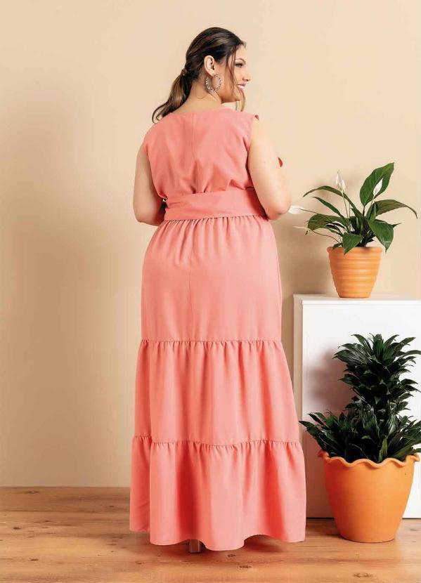 Outlet - Vestido Longo Plus Size Rosa com Recortes 2