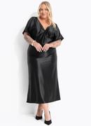 Vestido Preto em Malha Acetinada Encorpada
