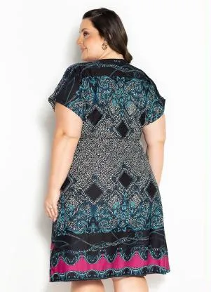 Marguerite - Vestido Arabescos Preto com Transpasse Plus Size - MARGUERITE