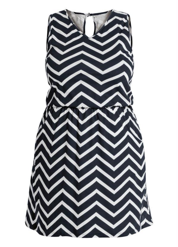Marguerite - Vestido Estampa Zig Zag com Bolsos Plus Size 5