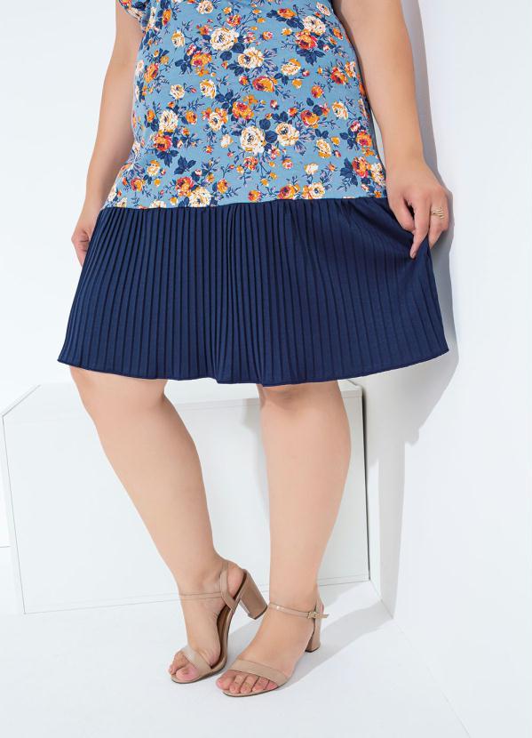 Outlet - Vestido Floral com Barra Plissada Plus Size 3