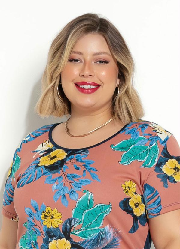 Marguerite - Vestido Floral e Marinho Tubinho Plus Size 3