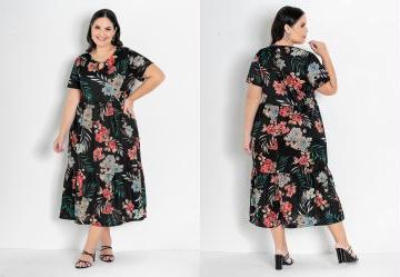 Vestido Floral Preto com Franzidos Plus Size