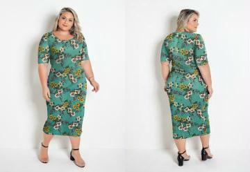 Vestido Floral Verde Plus Size Mangas 3/4