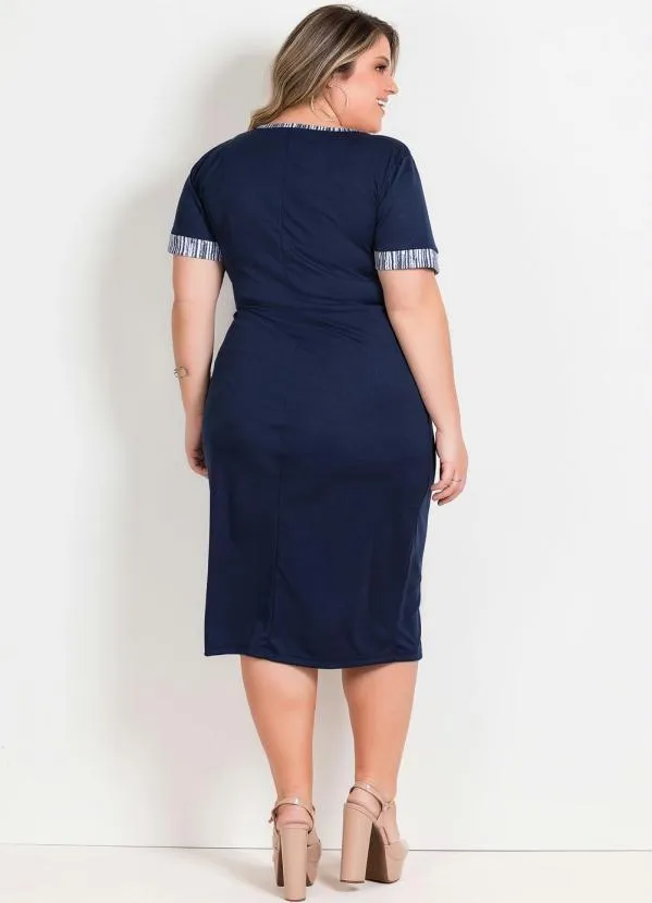 Marguerite - Vestido Marinho com Recorte Estampado Plus Size 4