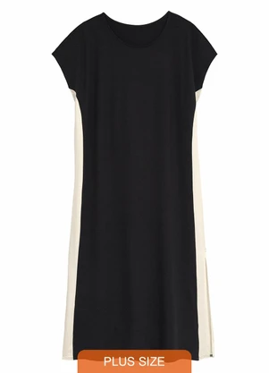 Malwee - Vestido Mídi Amplo em Moletinho Plus Preto - MALWEE
