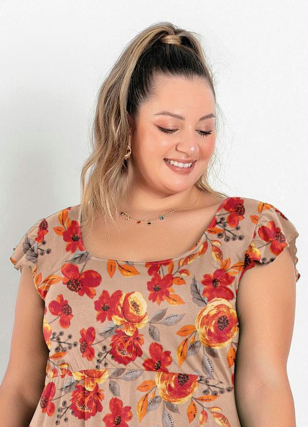 Marguerite - Vestido Midi Floral Bege com Franzidos Plus Size 3