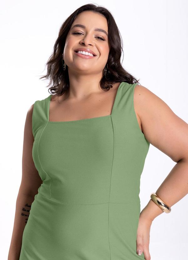 Lunender Mais Mulher - Vestido Midi Plus Size e Fenda Verde 5