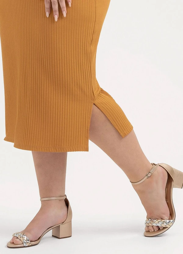 Habana - Vestido Midi Plus Size em Viscose Laranja 3