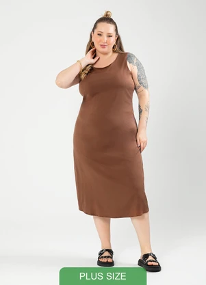 Cativa - Vestido Midi Plus Size em Viscose Marrom Escuro - CATIVA