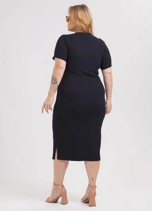 Habana - Vestido Midi Plus Size em Viscose Preto - HABANA