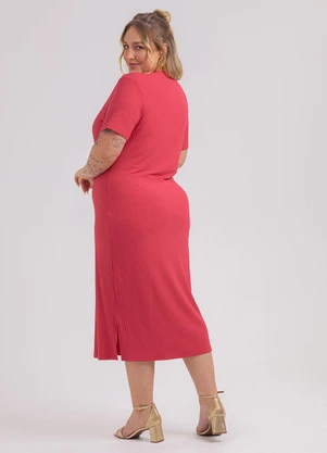 Habana - Vestido Midi Plus Size em Viscose Vermelho - HABANA