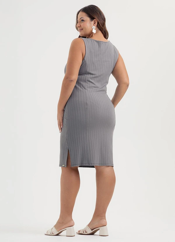 Cativa - Vestido Plus Size Midi Canelado Cinza 2