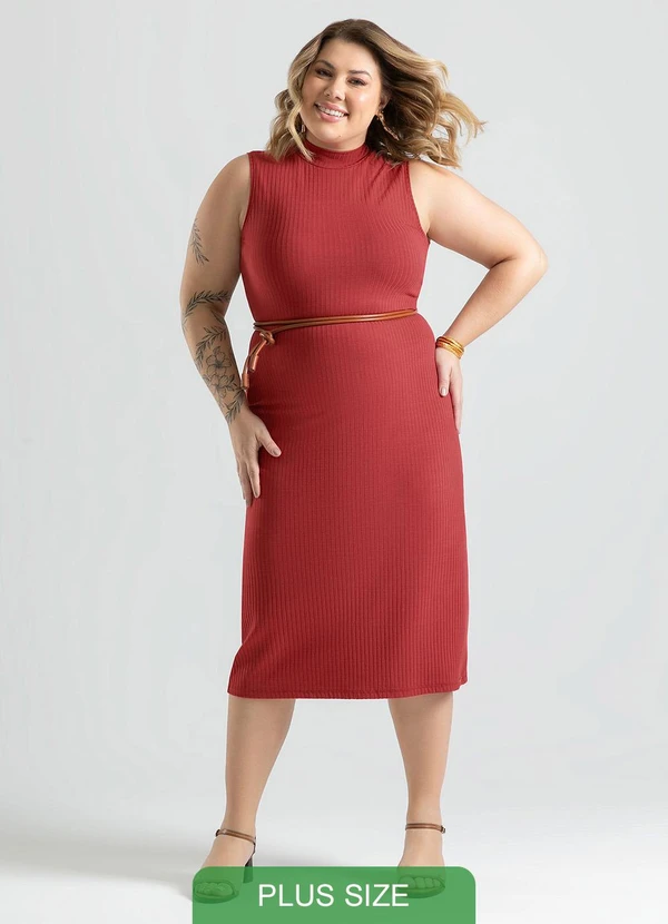 Cativa - Vestido Plus Size Midi em Canelado Marrom Escuro