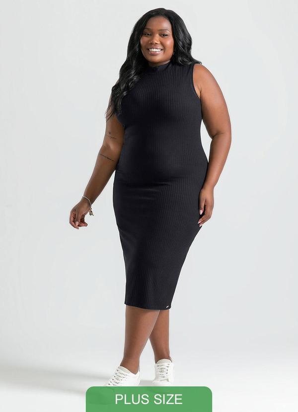 Cativa - Vestido Plus Size Midi em Canelado Preto